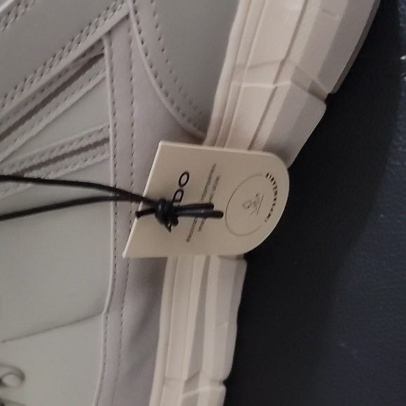 Also size 10 brand new - Picture 2 of 3